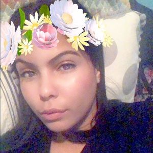 Meet your Posher, Alexandra